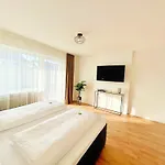 Apartment Basilisk Homes - In Bei Basel - 4 X Moderne Fewos Je 1bis2, 1bis4 Oder 1bis6 Pers Mit Küche Und Balkon Oder Terrasse - Parkplätze Vorhanden