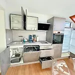 Basilisk Homes - In Bei Basel - 4 X Moderne Fewos Je 1bis2, 1bis4 Oder 1bis6 Pers Mit Küche Und Balkon Oder Terrasse - Parkplätze Vorhanden Grenzach-Wyhlen