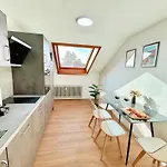 Apartment Basilisk Homes - In Bei Basel - 4 X Moderne Fewos Je 1bis2, 1bis4 Oder 1bis6 Pers Mit Küche Und Balkon Oder Terrasse - Parkplätze Vorhanden Grenzach-Wyhlen