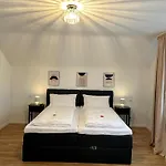 Basilisk Homes - In Bei Basel - 4 X Moderne Fewos Je 1bis2, 1bis4 Oder 1bis6 Pers Mit Küche Und Balkon Oder Terrasse - Parkplätze Vorhanden