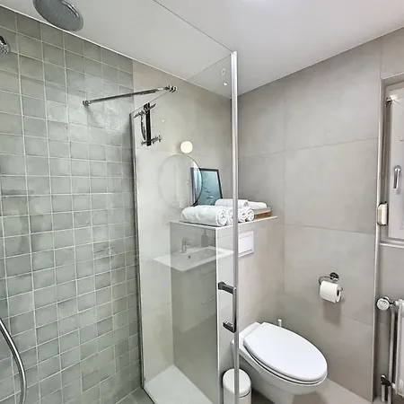 Basilisk Homes - In Bei Basel - 4 X Moderne Fewos Je 1bis2, 1bis4 Oder 1bis6 Pers Mit Kueche Und Balkon Oder Terrasse - Parkplaetze Vorhanden *