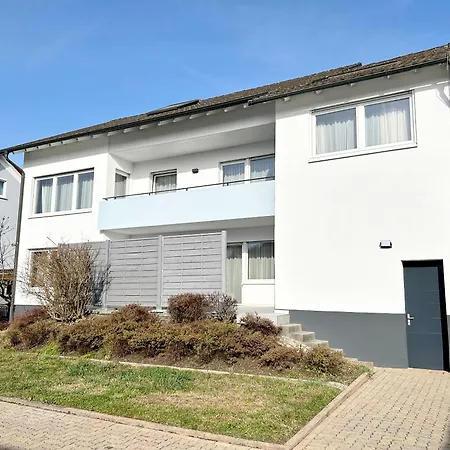 Basilisk Homes - In Bei Basel - 4 X Moderne Fewos Je 1bis2, 1bis4 Oder 1bis6 Pers Mit Küche Und Balkon Oder Terrasse - Parkplätze Vorhanden Apartment *