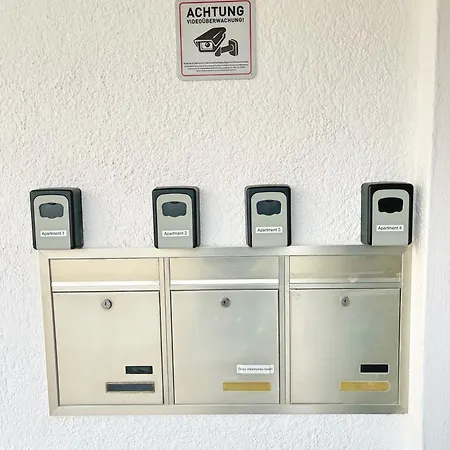 Basilisk Homes - In Bei Basel - 4 X Moderne Fewos Je 1bis2, 1bis4 Oder 1bis6 Pers Mit Kueche Und Balkon Oder Terrasse - Parkplaetze Vorhanden Apartment *