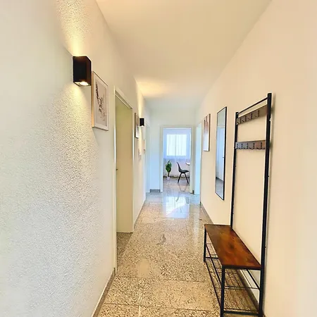 Basilisk Homes - In Bei Basel - 4 X Moderne Fewos Je 1bis2, 1bis4 Oder 1bis6 Pers Mit Kueche Und Balkon Oder Terrasse - Parkplaetze Vorhanden Apartment
