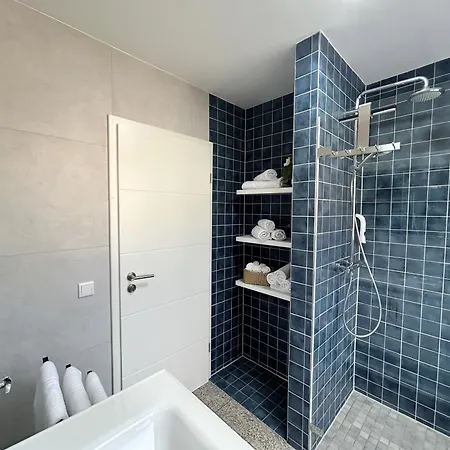 Basilisk Homes - In Bei Basel - 4 X Moderne Fewos Je 1bis2, 1bis4 Oder 1bis6 Pers Mit Kueche Und Balkon Oder Terrasse - Parkplaetze Vorhanden Apartment *
