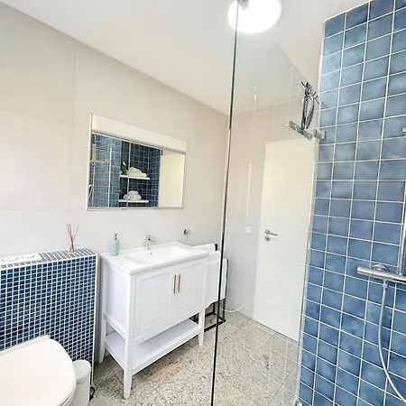 Basilisk Homes - In Bei Basel - 4 X Moderne Fewos Je 1bis2, 1bis4 Oder 1bis6 Pers Mit Kueche Und Balkon Oder Terrasse - Parkplaetze Vorhanden *