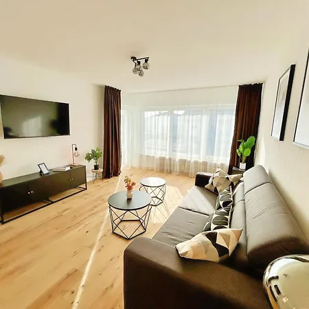 Basilisk Homes - In Bei Basel - 4 X Moderne Fewos Je 1bis2, 1bis4 Oder 1bis6 Pers Mit Küche Und Balkon Oder Terrasse - Parkplätze Vorhanden