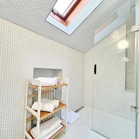Basilisk Homes - In Bei Basel - 4 X Moderne Fewos Je 1bis2, 1bis4 Oder 1bis6 Pers Mit Kueche Und Balkon Oder Terrasse - Parkplaetze Vorhanden *